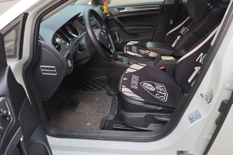 Used Volkswagen Golf 2016 230TSI Automatic Comfort Version Left Front Seat