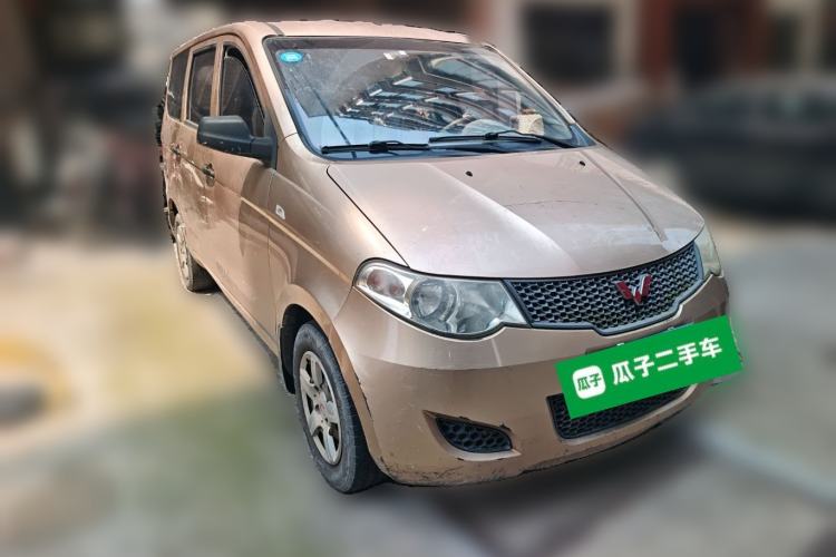 Used Wuling Hongguang 2014 1.2L Base Model China IV Front Right 45 Deg