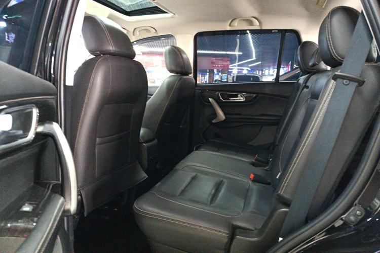 Used SWM X7 2016 1.5T Manual Luxury Edition 7 Seats Left Rear Seat