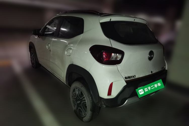 Used Dongfeng NAMMI BOX 2022 Revised Light Wind Edition 201 km Standard Version
