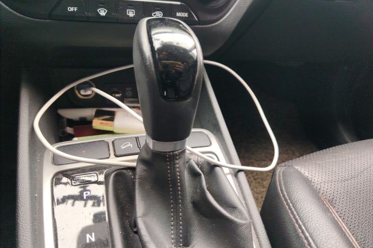 Used Hyundai ix25 2015 2.0L Automatic Two-Wheel Drive Intelligent GLS