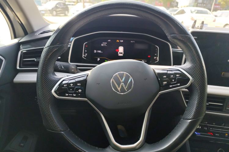 Used Volkswagen Tiguan L 2023 300TSI Automatic Two-Wheel Drive Smart Edition