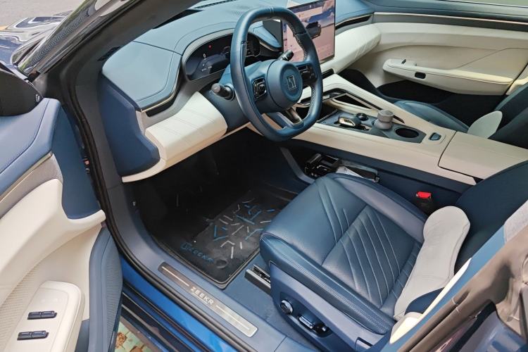 Used Zeekr 001 2024 ME Edition 100 kWh All-Wheel Drive
