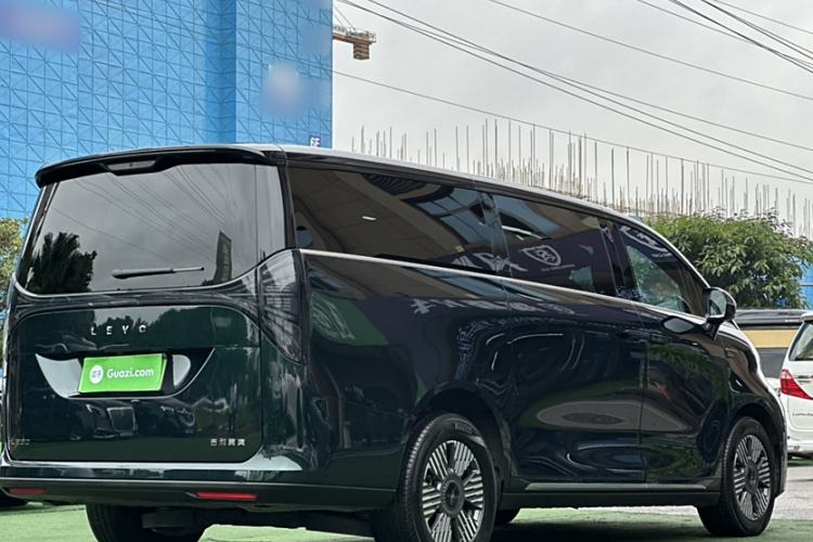 Used Geely Galaxy LEVC L380 2024 140-Degree 6-Seater All-Wheel-Drive Ultra Exterior 3