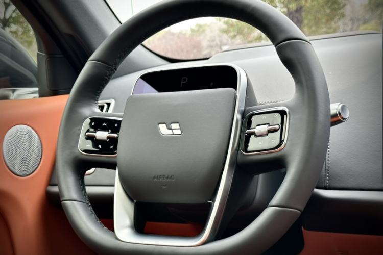 Used Li Auto L7 2023 Air model
