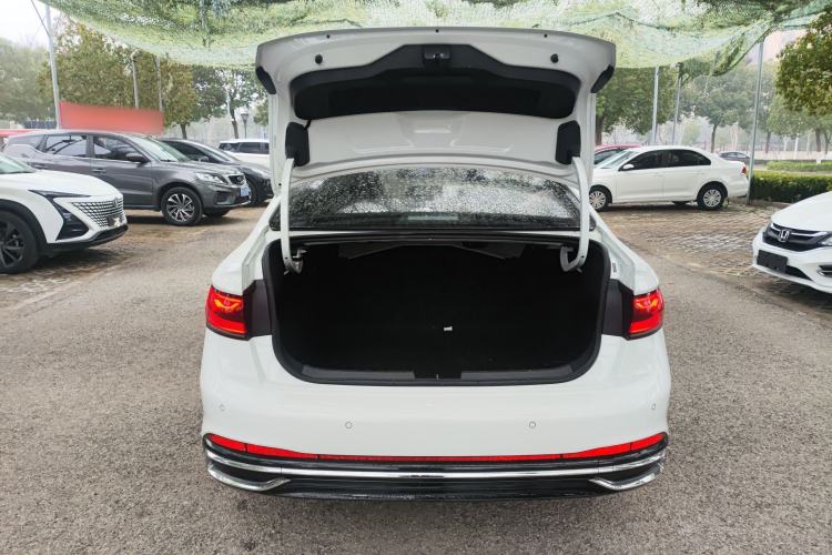 Used Volkswagen Sagitar 2023 300TSI DSG Excellence Edition Trunk