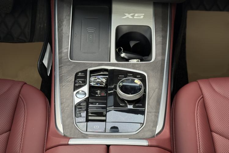 Used BMW X5 2023 xDrive 30Li Luxury M Sport Night Edition Package
