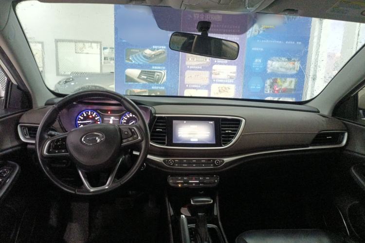 Used GAC Trumpchi GA4 2018 150N Automatic Luxury Edition Center Console