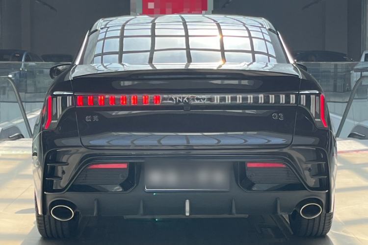 Used Lynk & Co 03 2023 1.5TD DCT JingPro Exterior 9