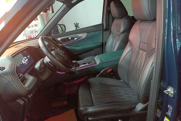 Used GAC Trumpchi GS8 2022 Linghang Series 2.0 TGDI Two-Wheel-Drive Luxury Smart Connectivity Version (7 Seats)
