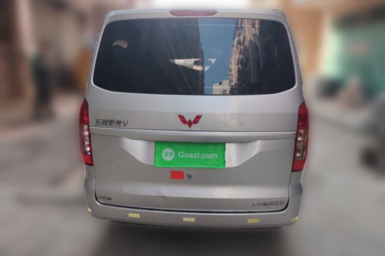 Used Wuling Hongguang V 2021 1.5L Enjoyment Edition LAR