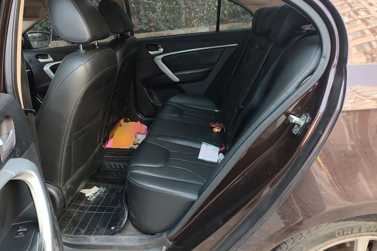 Used Geely Auto Emgrand 2016 Sedan 1.5L Manual Upward Edition