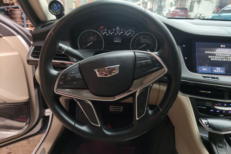 Used Cadillac CT6 2017 28T Fashion Edition Steering Wheel