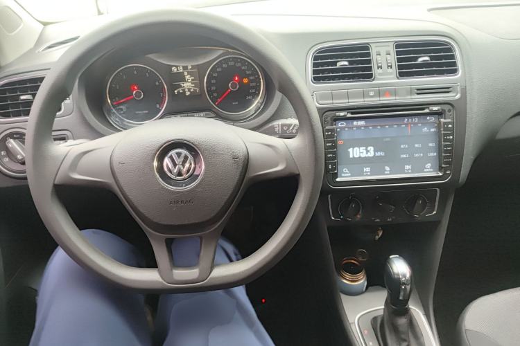 Used Volkswagen Polo 2014 1.6L Automatic Comfort Edition