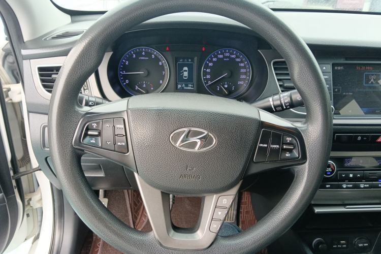 Used Hyundai Mistra 2014 1.8L Automatic Smart GLS