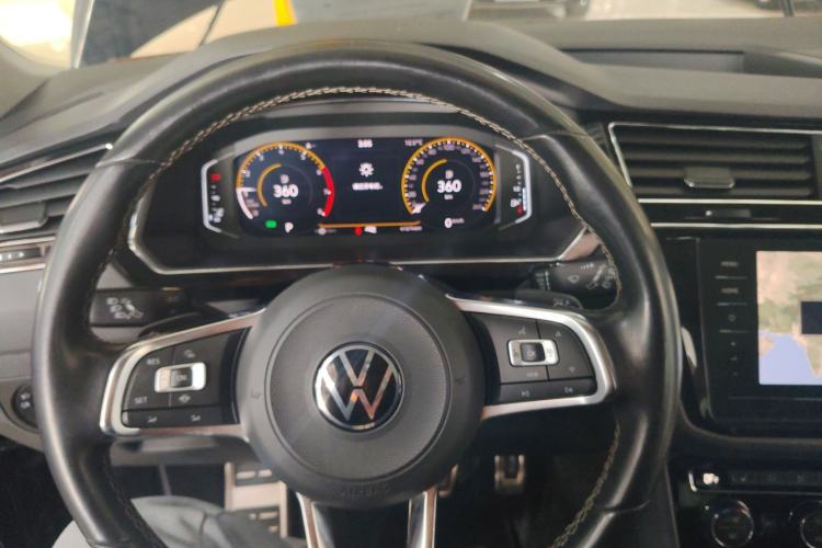 Used Volkswagen Tiguan L 2021 330TSI Automatic Two-Wheel Drive R-Line Enhanced Edition