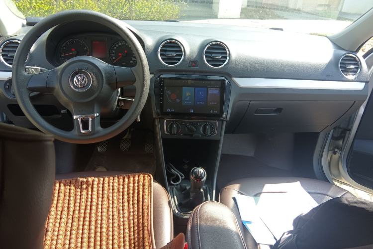 Used Volkswagen Jetta 2015 Zhuihui Edition 1.6L Manual Comfort Model