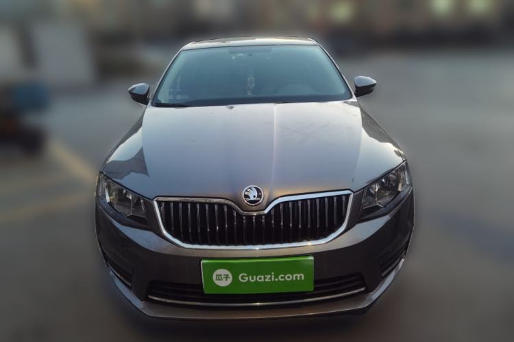 Used Skoda Octavia 2016 1.6L Automatic Smart Drive Edition