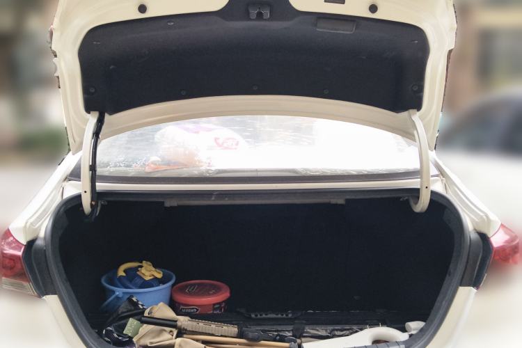 Used Hyundai Elantra (6th Generation / Lingdong) 2016 1.6L Automatic ZhiXuan · Luxury Version