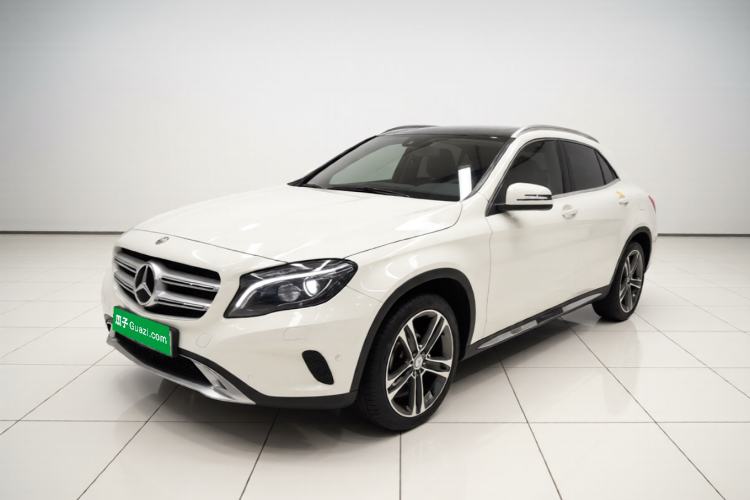 Used Mercedes-Benz GLA 2015 GLA 220 4MATIC Luxury Model