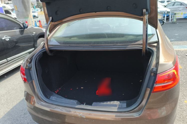 Used Ford Escort 2015 1.5L Automatic Fashion Model
