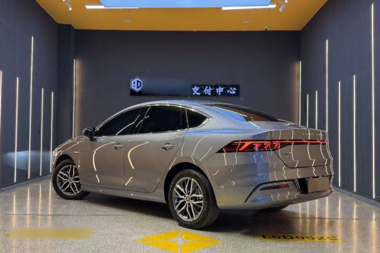 Used BYD Qin PLUS 2023 Champion Edition EV 510KM Leading Model

