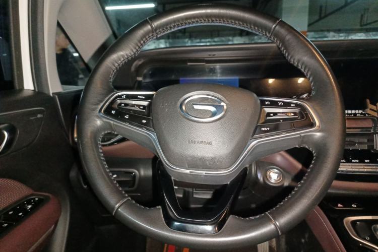 Used GAC Trumpchi M6 2023 PRO 270T DCT Luxury Edition Steering Wheel