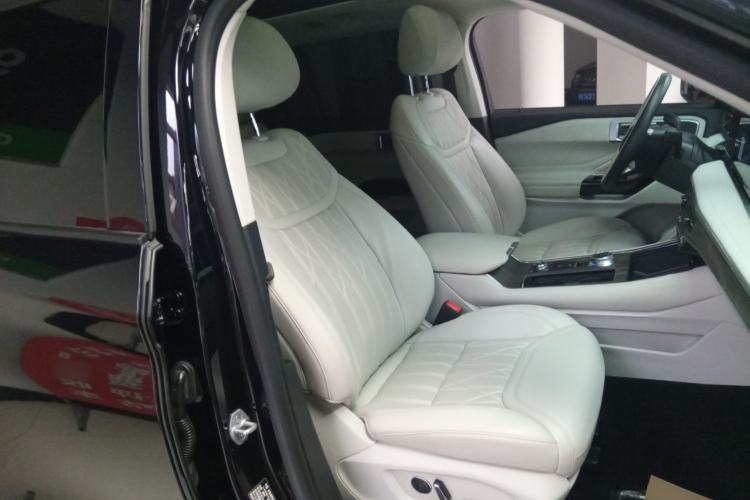 Used Ford Explorer 2023 EcoBoost 285 Four-Wheel Drive Red Gold Edition 6 Seats