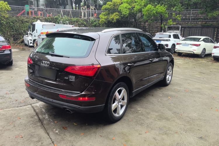 Used Audi Q5 2016 40 TFSI Technology Edition Exterior 3