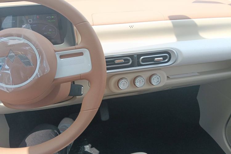 Used Wuling Hongguang MINIEV 2024 3rd Generation 215km Youth Edition
