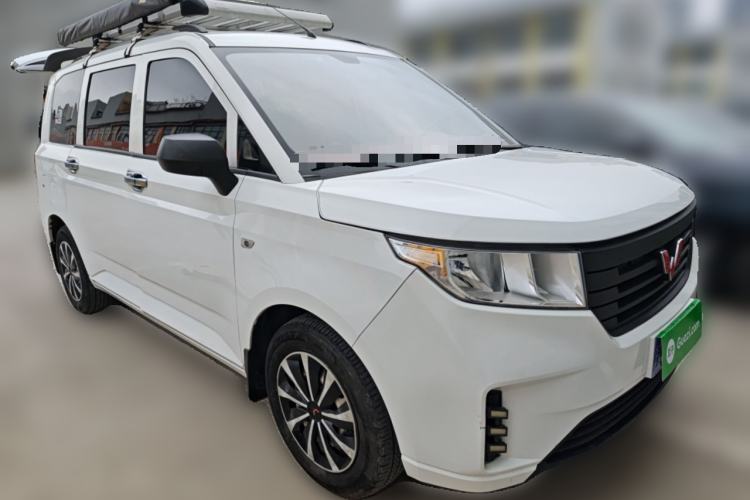 Used Wuling Hongguang PLUS 2019 1.5T Manual Standard Version 7 Seats
