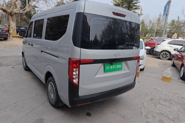 Used CHANGAN KUAYUE Xing V3 2023 1.5L Gasoline Standard Model 6-Seater Passenger Vehicle Rear Left 45 Deg
