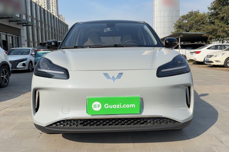 Used Wuling Bingo PLUS 2024 330 km Range Five-Seater Version
