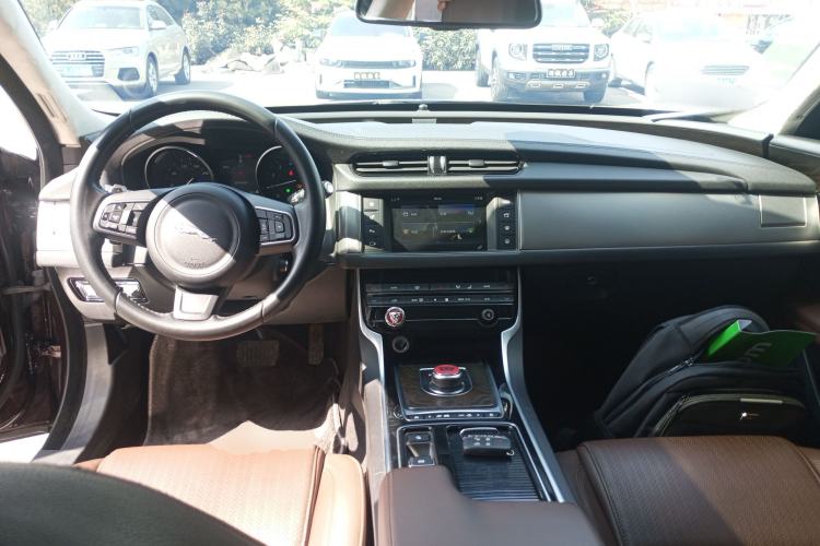 Used Jaguar XFL 2017 XFL 2.0T 240PS Luxury Edition
