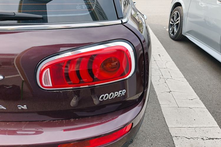 Used MINI Clubman 2016 Updated 1.5T COOPER Geek Edition Exterior 3