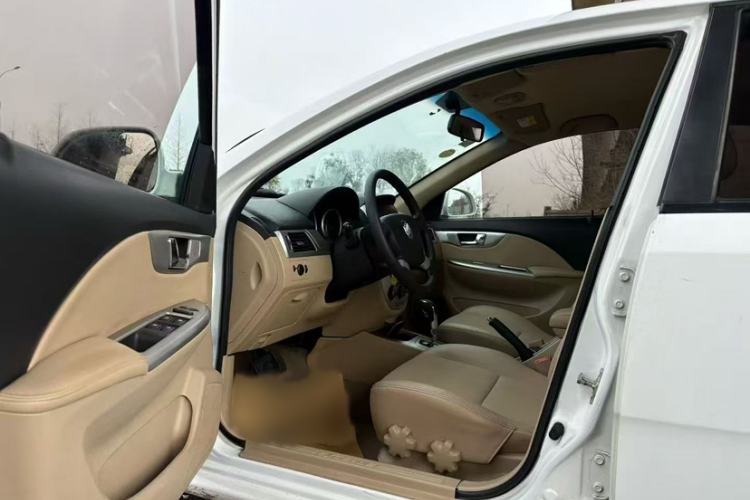 Used Buick Excelle 2013 1.5L Automatic Classic Model