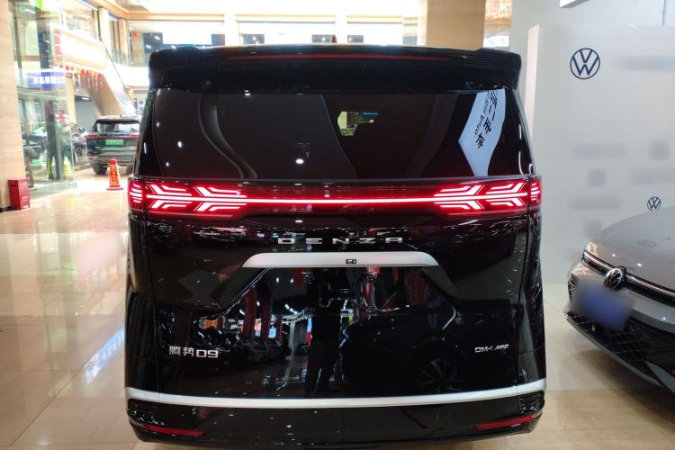 Used Denza D9 2022 DM-i 970 Four-Wheel Drive Flagship Model