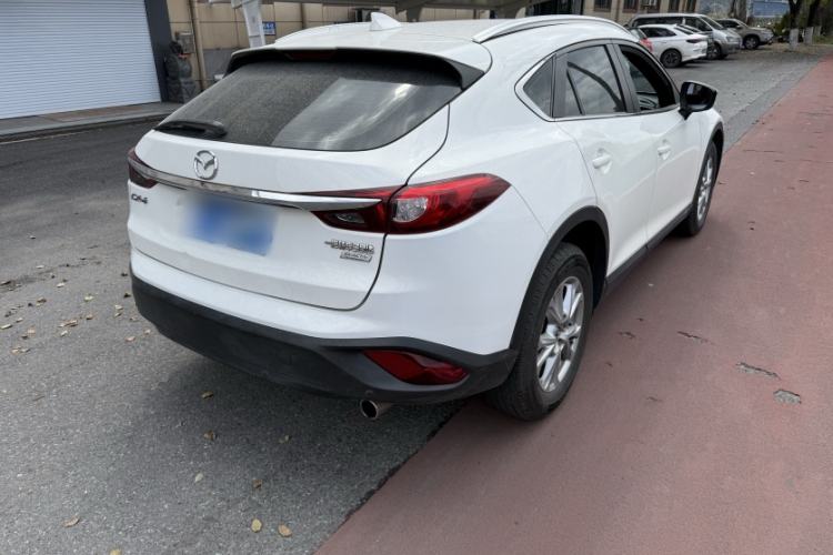 Used Mazda CX-4 2018 2.0L Automatic Two-Wheel Drive Blue Sky Luxury Edition Exterior 4