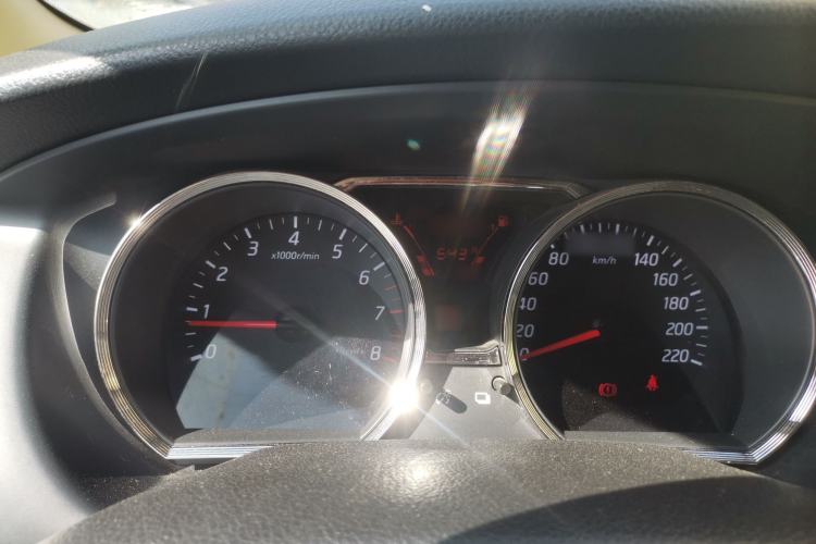 Used Nissan Livina 2015 1.6XE CVT Comfort Edition Exterior 2