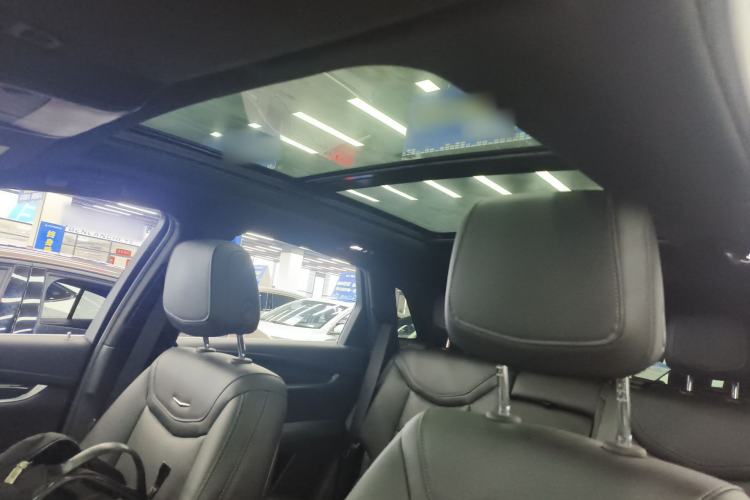 Used Cadillac XT5 2022 2.0T Two-Wheel Drive Luxury Version