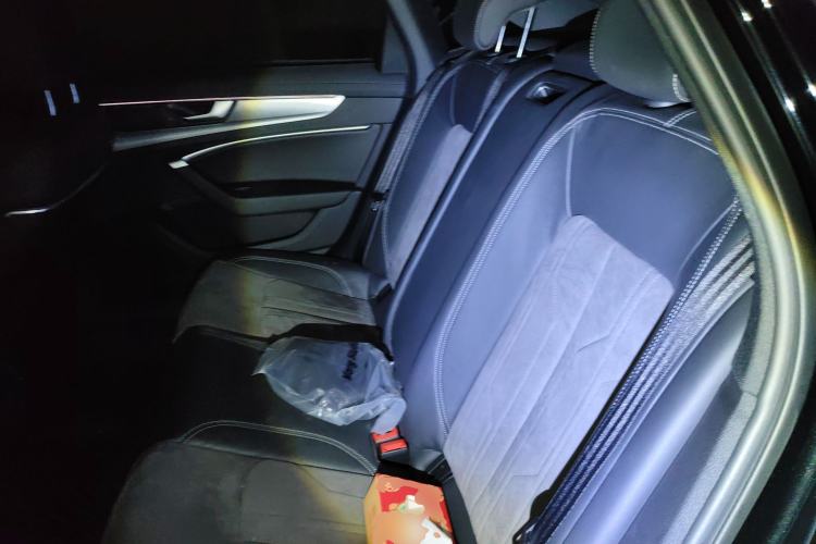 Used Audi A6L 2022 40 TFSI Luxury Dynamic Model
