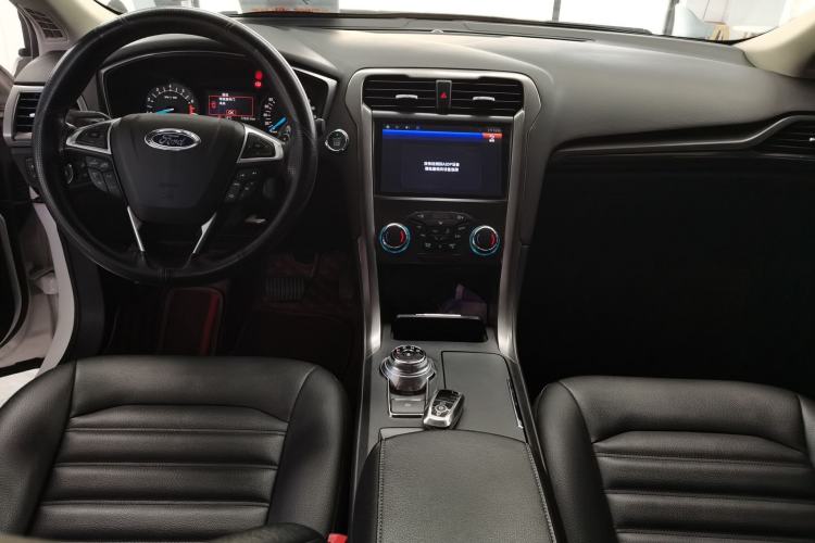 Used Ford Mondeo 2018 EcoBoost 180 Smart Control Fashion Model China VI Standard