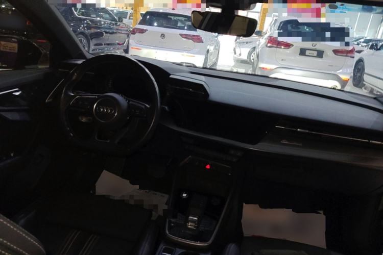 Used Audi A3 2022 A3L Limousine 35 TFSI Fashion Sport Model Center Console