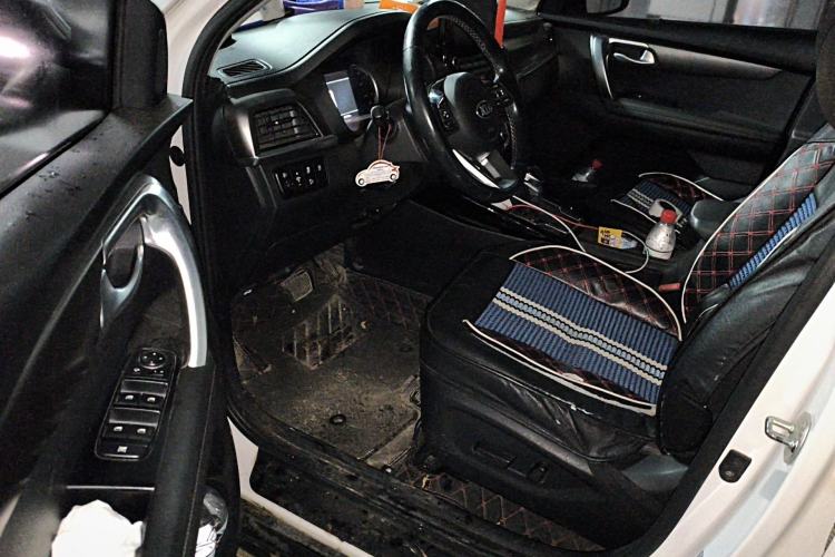 Used Kia Sportage R 2018 2.0L Automatic Smart Luxury Version China V Standard Driver Seat