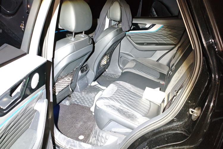 Used Hongqi HS5 2022 2.0T Smart Connect Flagship Enjoyment Purchase Edition Left Rear Seat