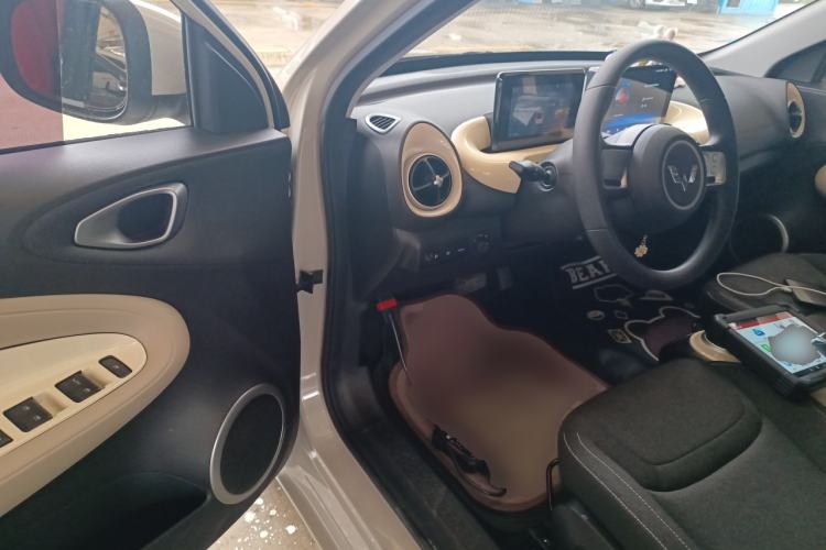 Used Wuling Bingo 2023 203km Light Edition Driver Seat