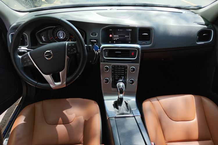 Used Volvo S60 2019 S60L Facelift T5 Intelligent Advanced Edition
