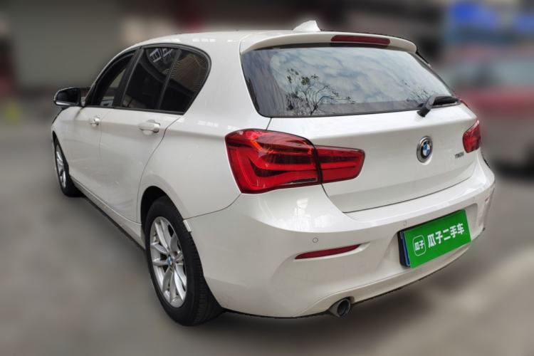 Used BMW 1 Series 2016 118i Leading Model Rear Left 45 Deg
