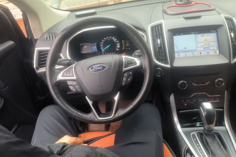 Used Ford Edge 2016 EcoBoost 245 Four-Wheel Drive Titanium Edition 7-Seater
