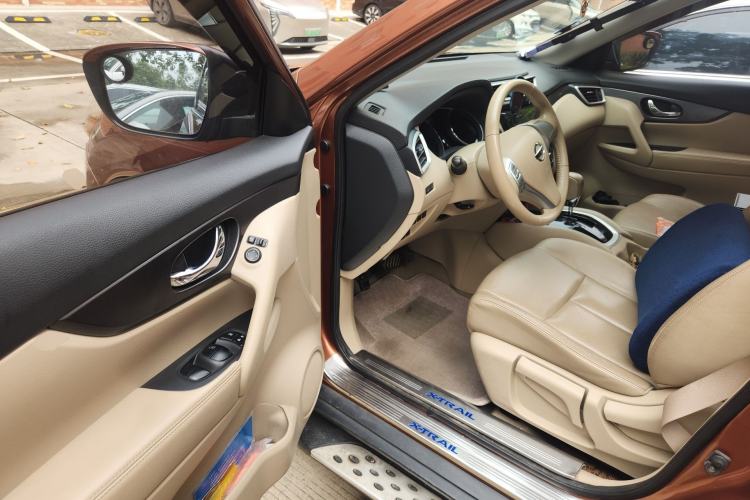 Used Nissan X-Trail 2014 2.0L CVT Comfort Edition 2WD